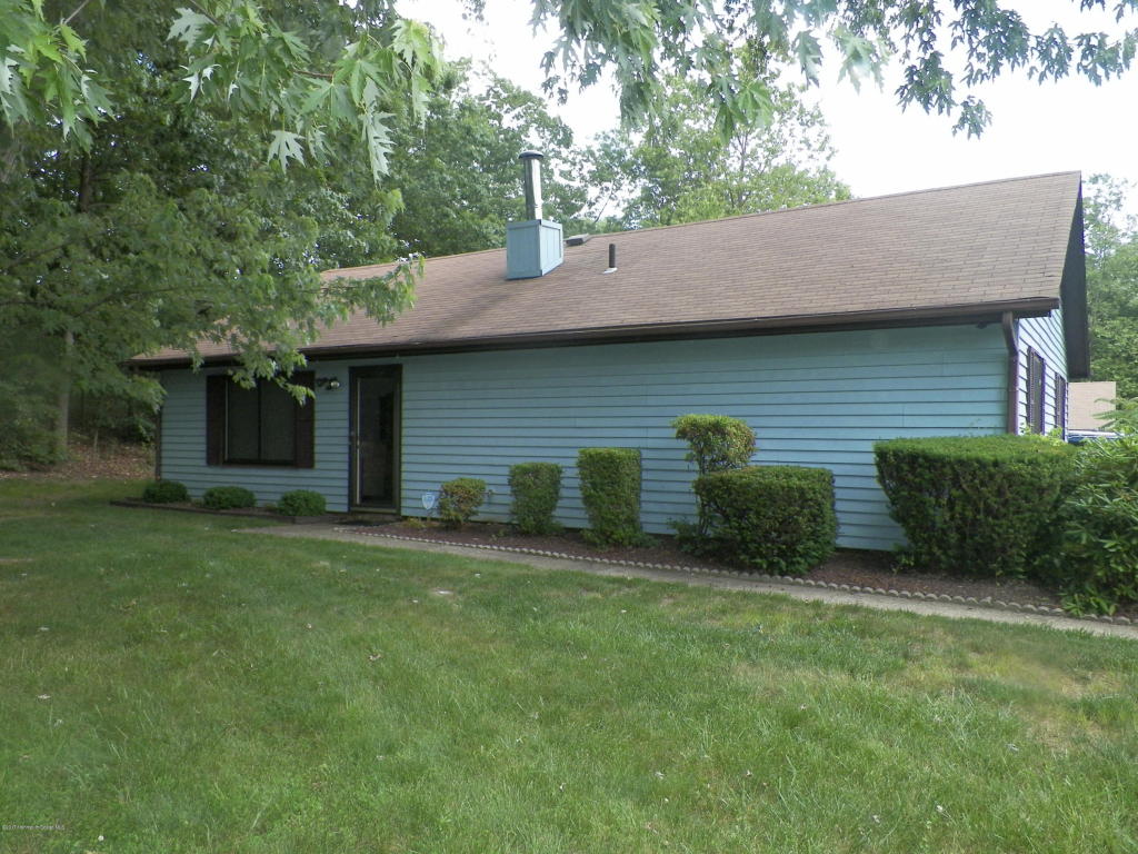 12 Westwood Dr