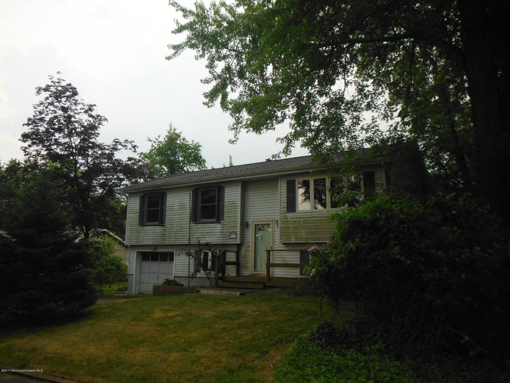 12 Westwood Dr