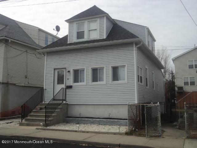 233 Bay Ave