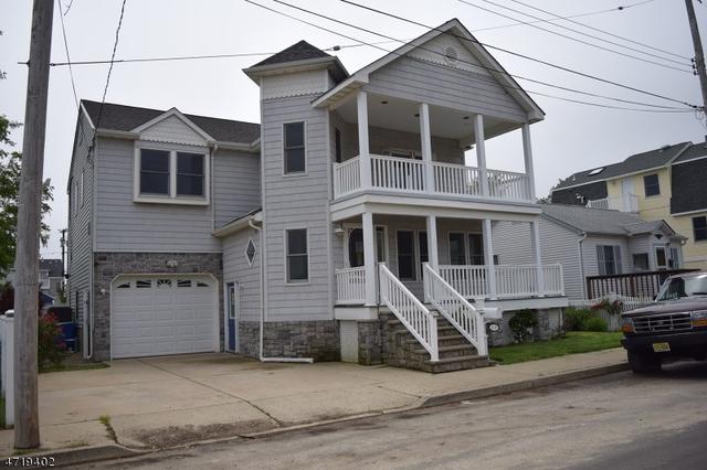 233 Bay Ave