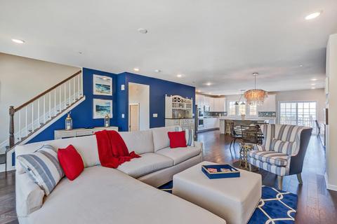 414 Ocean Ave