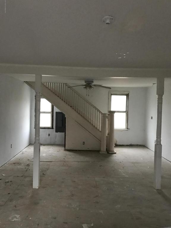 113 Port Monmouth Rd