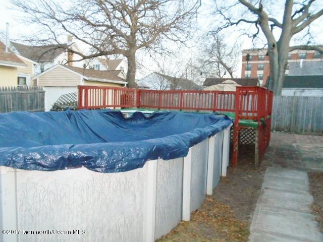 18 Seawood Ave