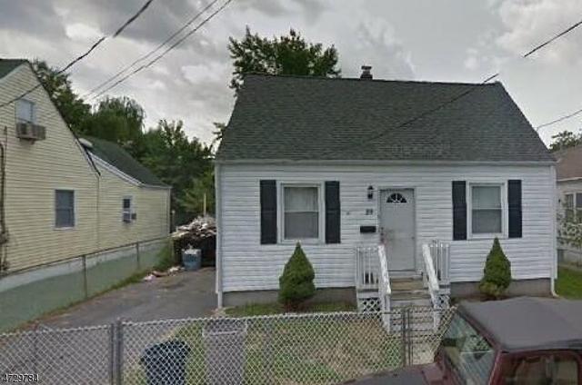21 Woodland Ave