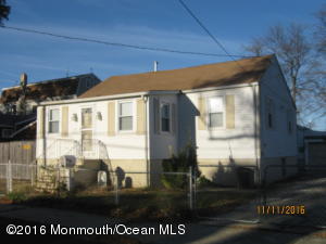 111 Woodland Ave