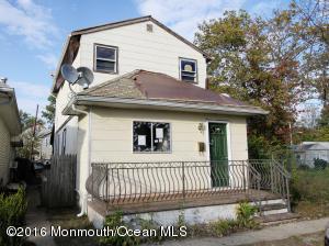 111 Woodland Ave