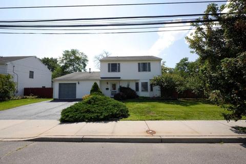702 Branch St