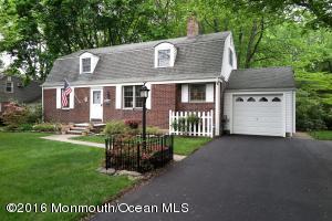 For Sale: 89 Little Silver Pkwy Little Silver, NJ 07739