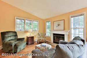 For Sale: 89 Little Silver Pkwy Little Silver, NJ 07739