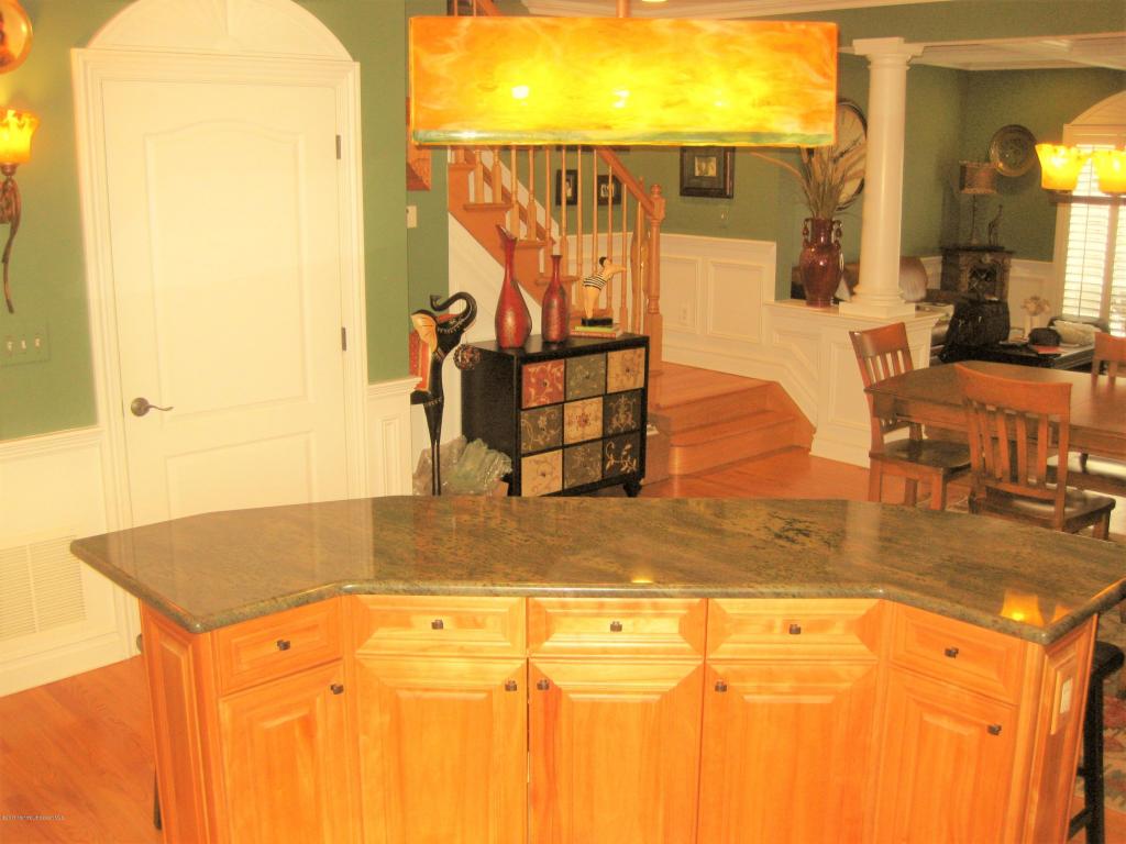 51 S Bath Ave #1