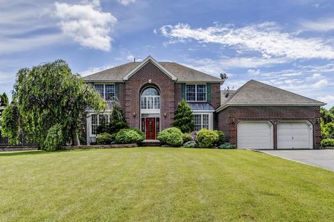 13 Chatham Ridge Dr