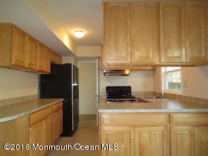 81 Fordham Dr