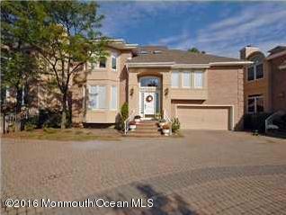 243 Avenel Ct