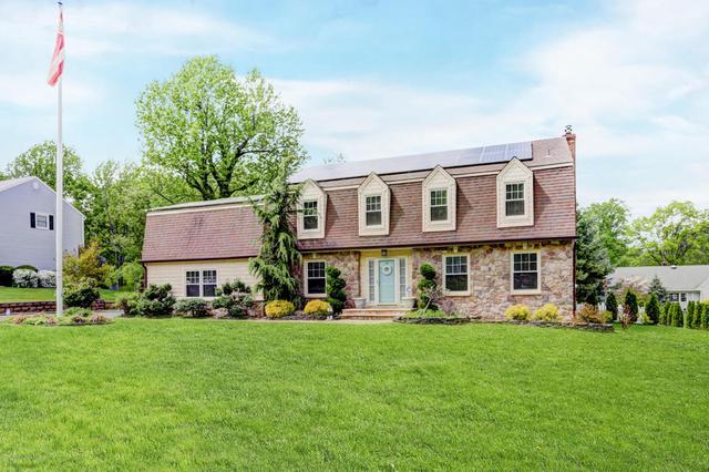 67 Mccutcheon Ct