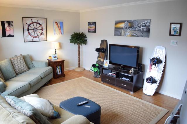 1201 Ocean Ave #64