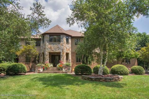 11 Monterey Ct