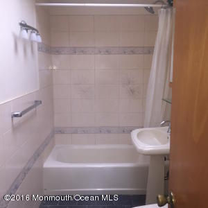 400 Glenmere Ave