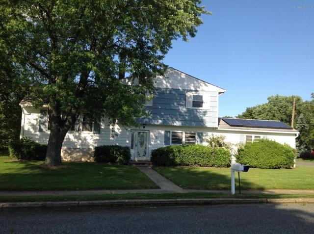 11 Frederick Ave