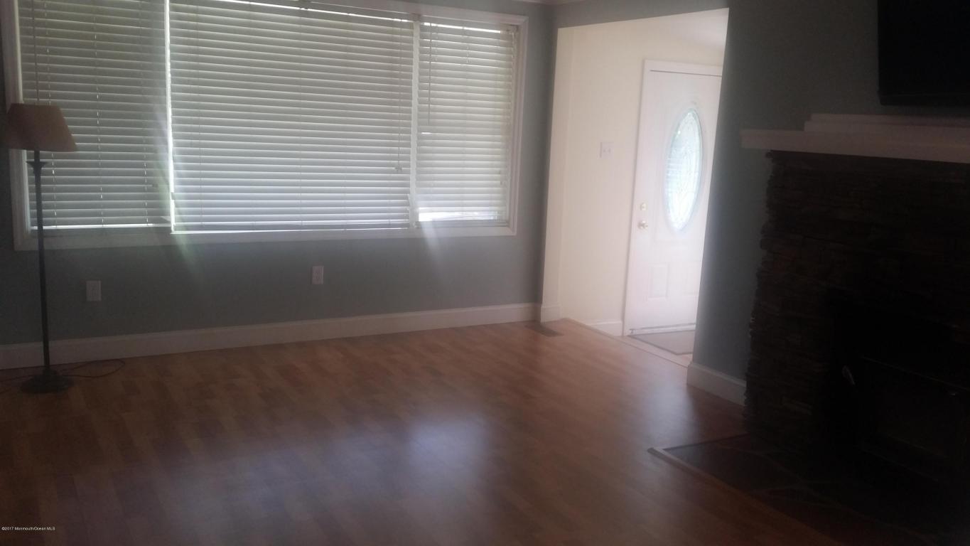 124 Old Orchard Ln