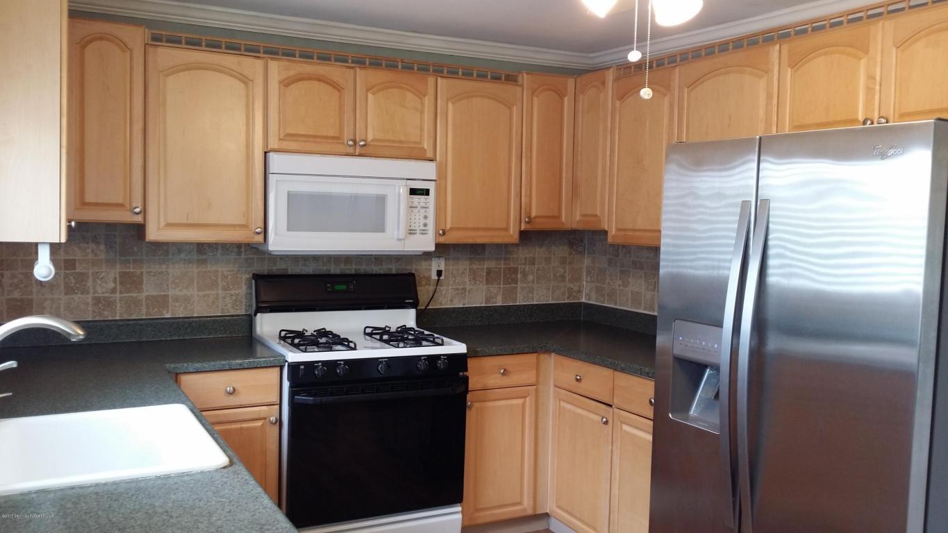 124 Old Orchard Ln