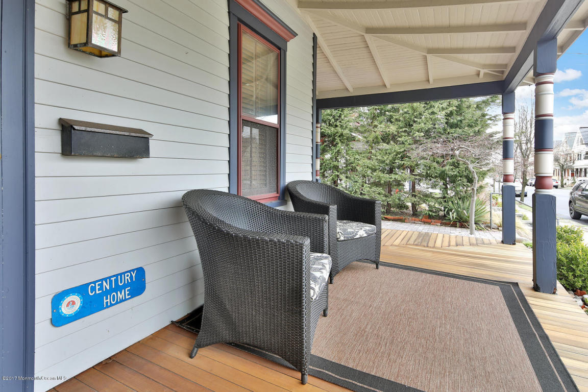 72 Lake Ave #1/2