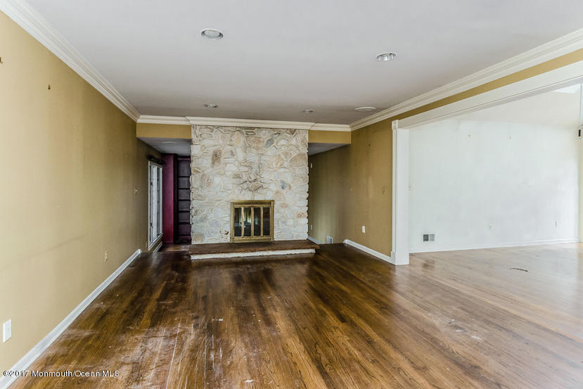 44 Forrest Ave