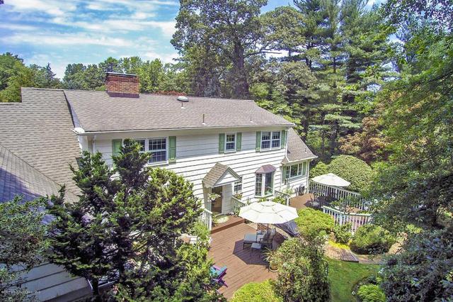 87 Waterman Ave