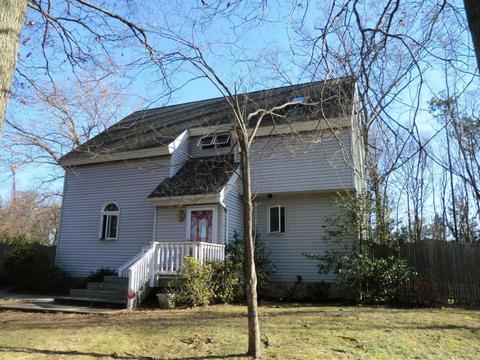 1 Jeanette Ct