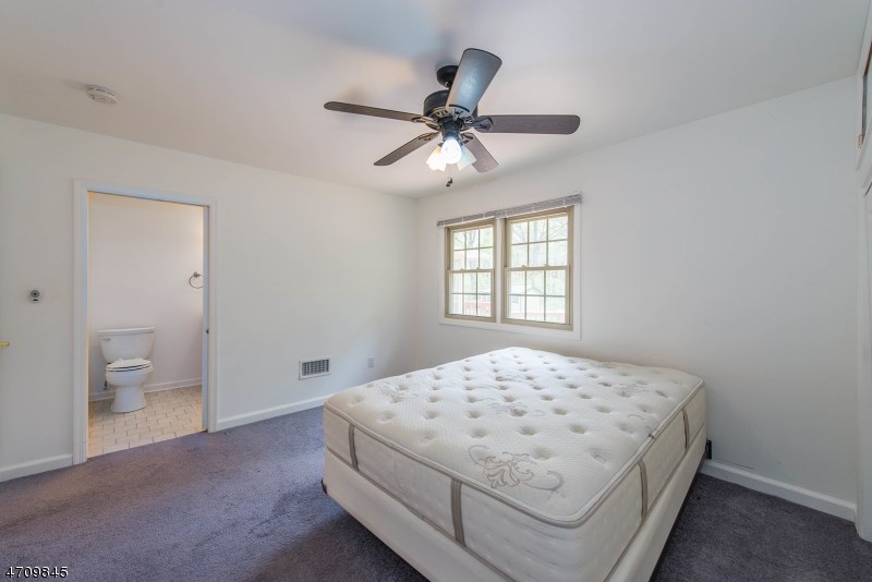 144 Lackawanna Dr