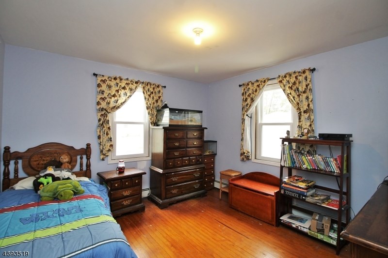38 Riverview Ave