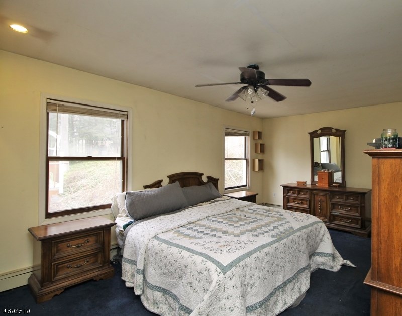 38 Riverview Ave