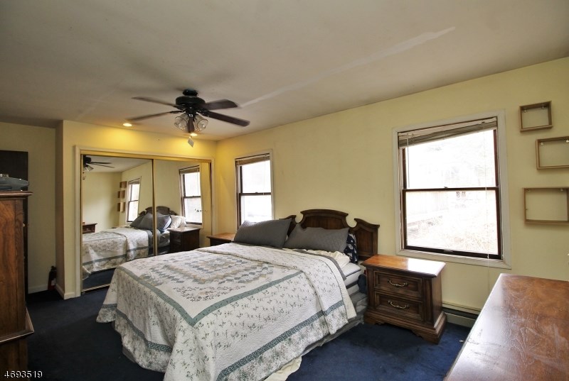 38 Riverview Ave