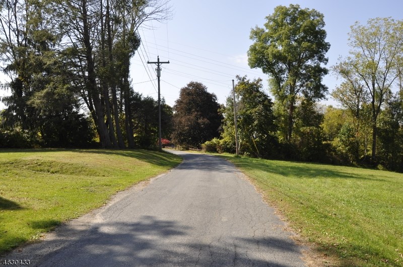 For Sale: 24 Pippin Hill Rd Blairstown, NJ 07825