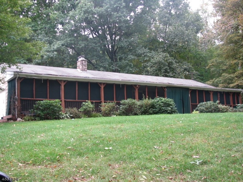 42 Mud Pond Rd