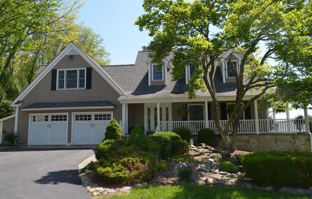 8 Logan Dr