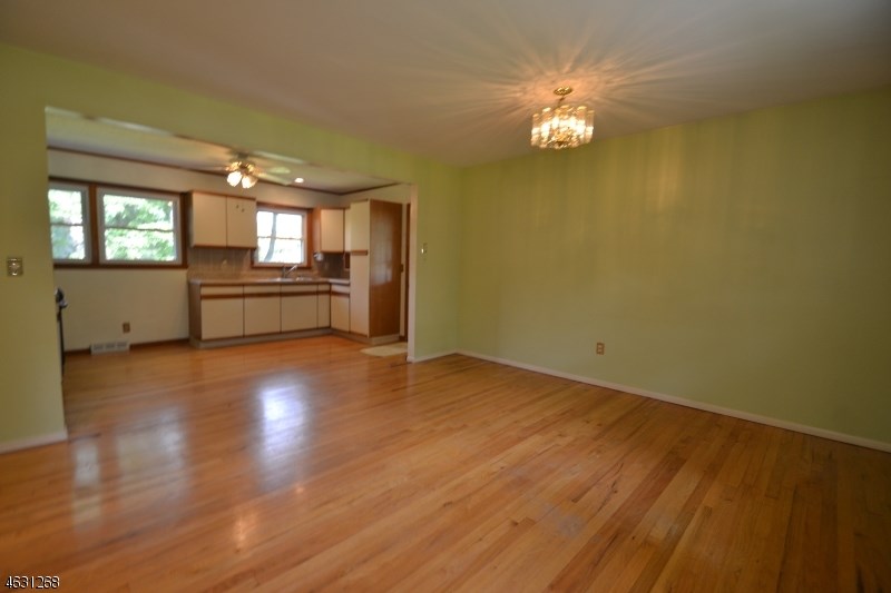 For Sale: 44 Merrie Trl Denville, NJ 07834