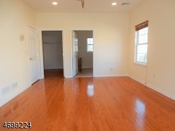 135 E Prospect St