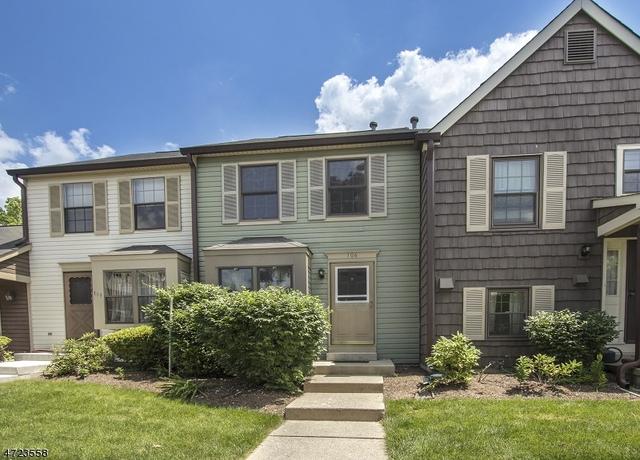 8 Rushmore Ln
