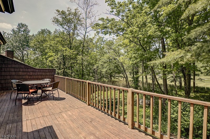 For Sale: 14 Goldfinch Way Hackettstown, NJ 07840