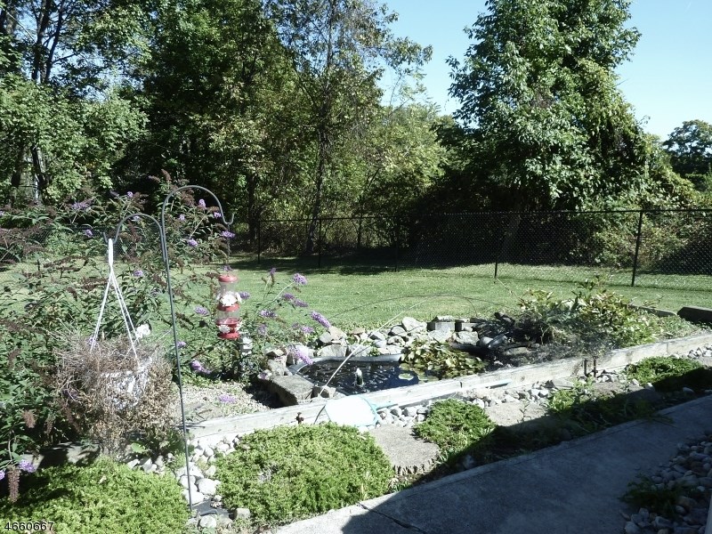 7 Russling Rd