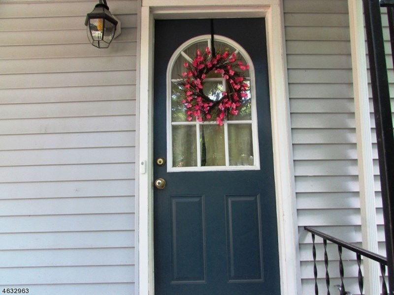For Sale: 7 Bowdoin Trl Hopatcong, NJ 07843