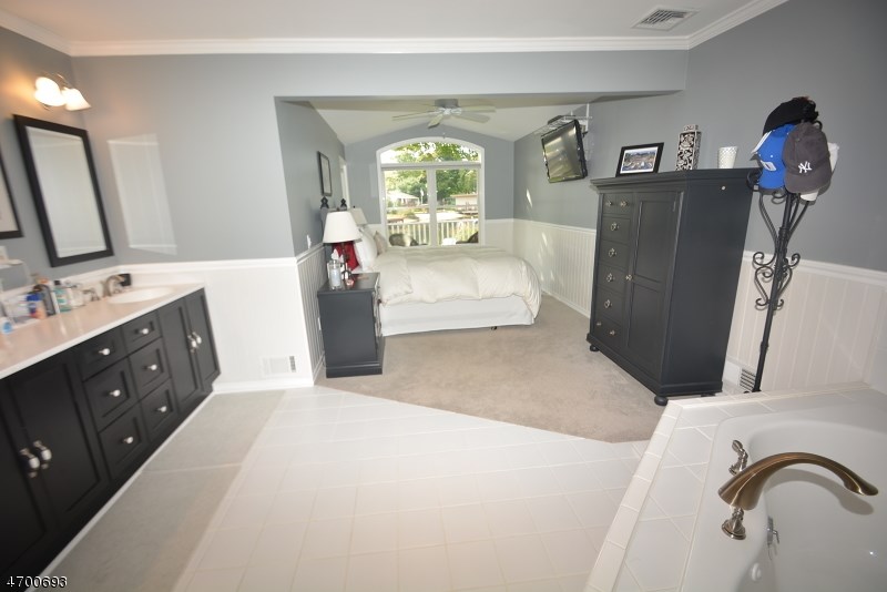 19 Winding Ridge Rd
