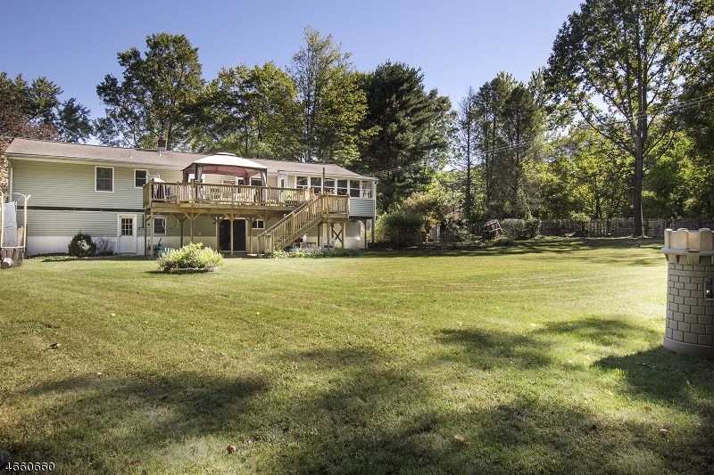 51 Mountain View Ave