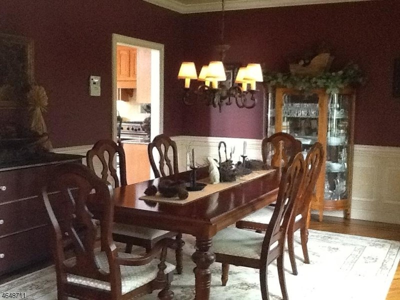 122 Lincoln Laurel Rd