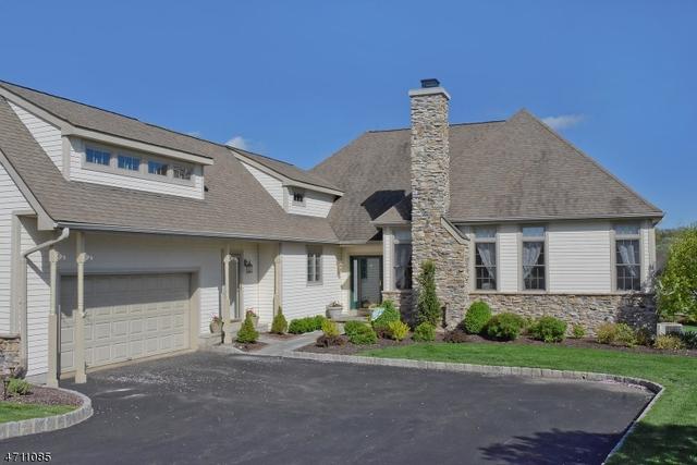 1 Troon Dr
