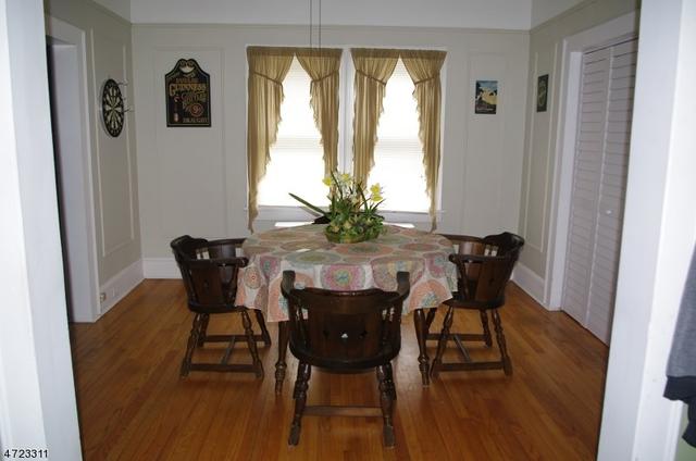 33 Woodside Ave