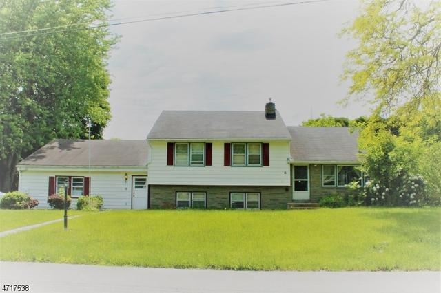 6 Barry Ln