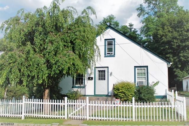 2 Birch Dr
