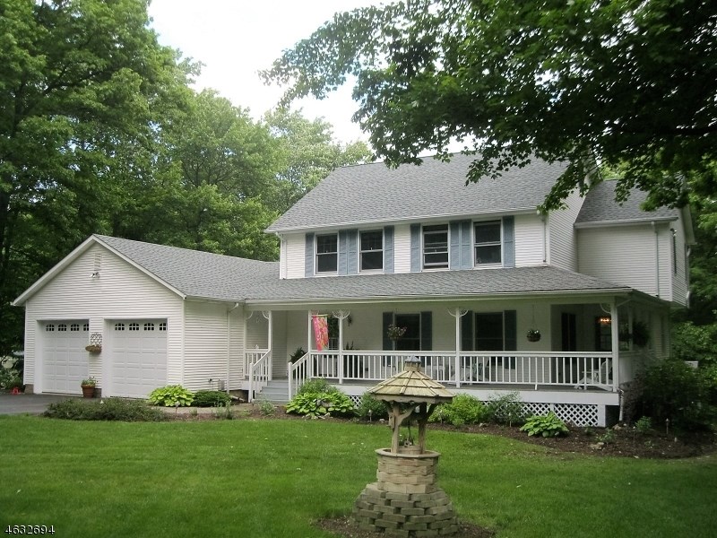 70 Mary Jones Rd Newton, NJ 07860