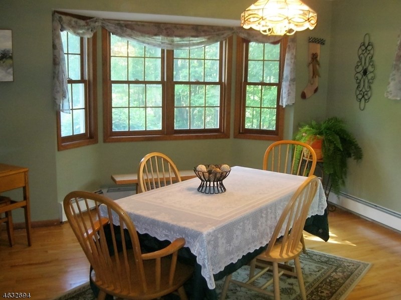 70 Mary Jones Rd Newton, NJ 07860